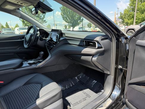 Used 2024 Toyota Camry SE w/ Convenience Package AWD/4WD image 27