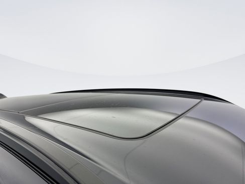 Used 2022 BMW X5 M50i image 17