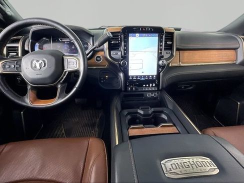 Used 2024 RAM 2500 Limited w/ Towing Technology Group AWD/4WD image 4