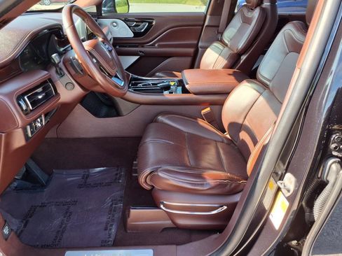 Used 2020 Lincoln Aviator Black Label w/ Dynamic Handling Package image 28