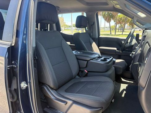 Used 2022 Chevrolet Silverado 1500 Custom w/ LPO, Dark Essentials Package RWD image 16