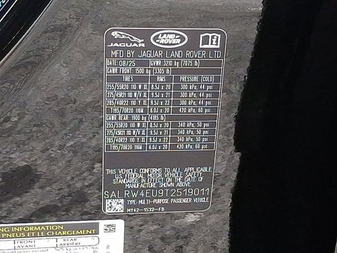 New 2026 Land Rover Discovery Limited Edition AWD/4WD image 19