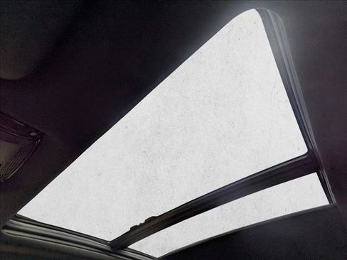 New 2026 BMW X5 xDrive50e image 15