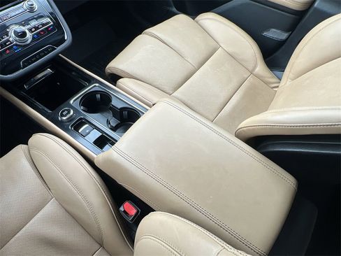 Certified 2022 Lincoln Corsair Grand Touring w/ Elements Technology Bundle image 30