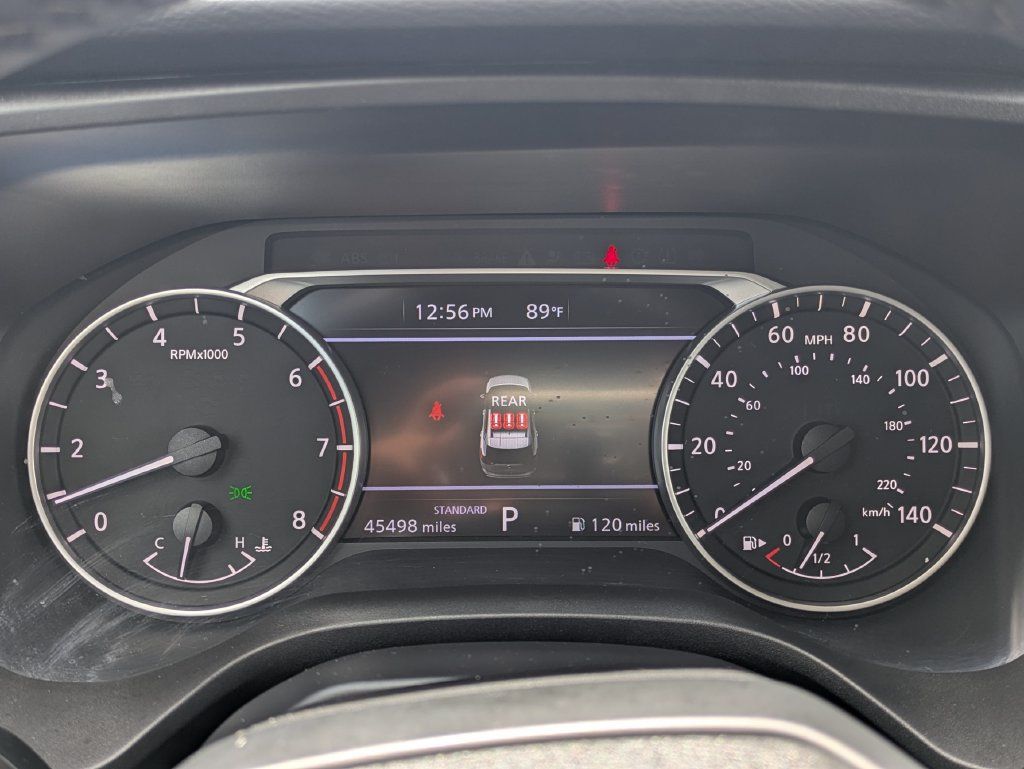 Used 2025 Nissan Rogue SV FWD image 24