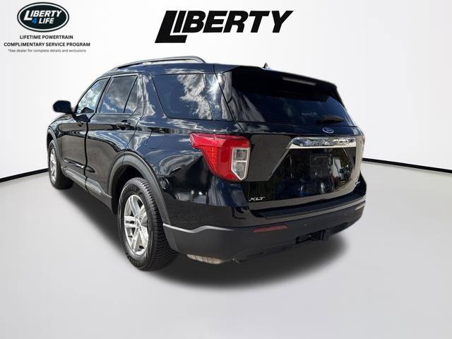 Used 2021 Ford Explorer XLT w/ Class III Trailer Tow Package AWD/4WD image 5