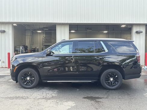 Used 2025 Chevrolet Tahoe LS AWD/4WD image 8