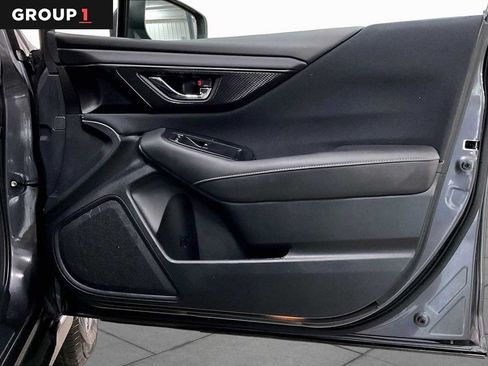 Used 2025 Subaru Outback Premium AWD/4WD image 22