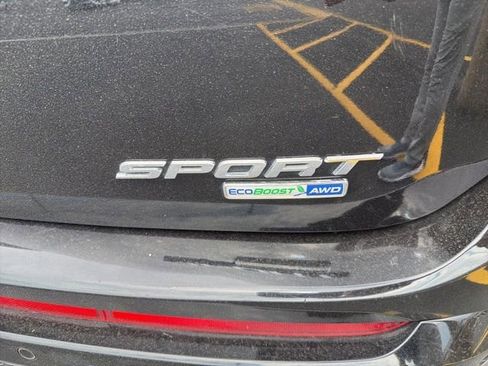 Used 2018 Ford Edge Sport w/ Equipment Group 401A AWD/4WD image 15