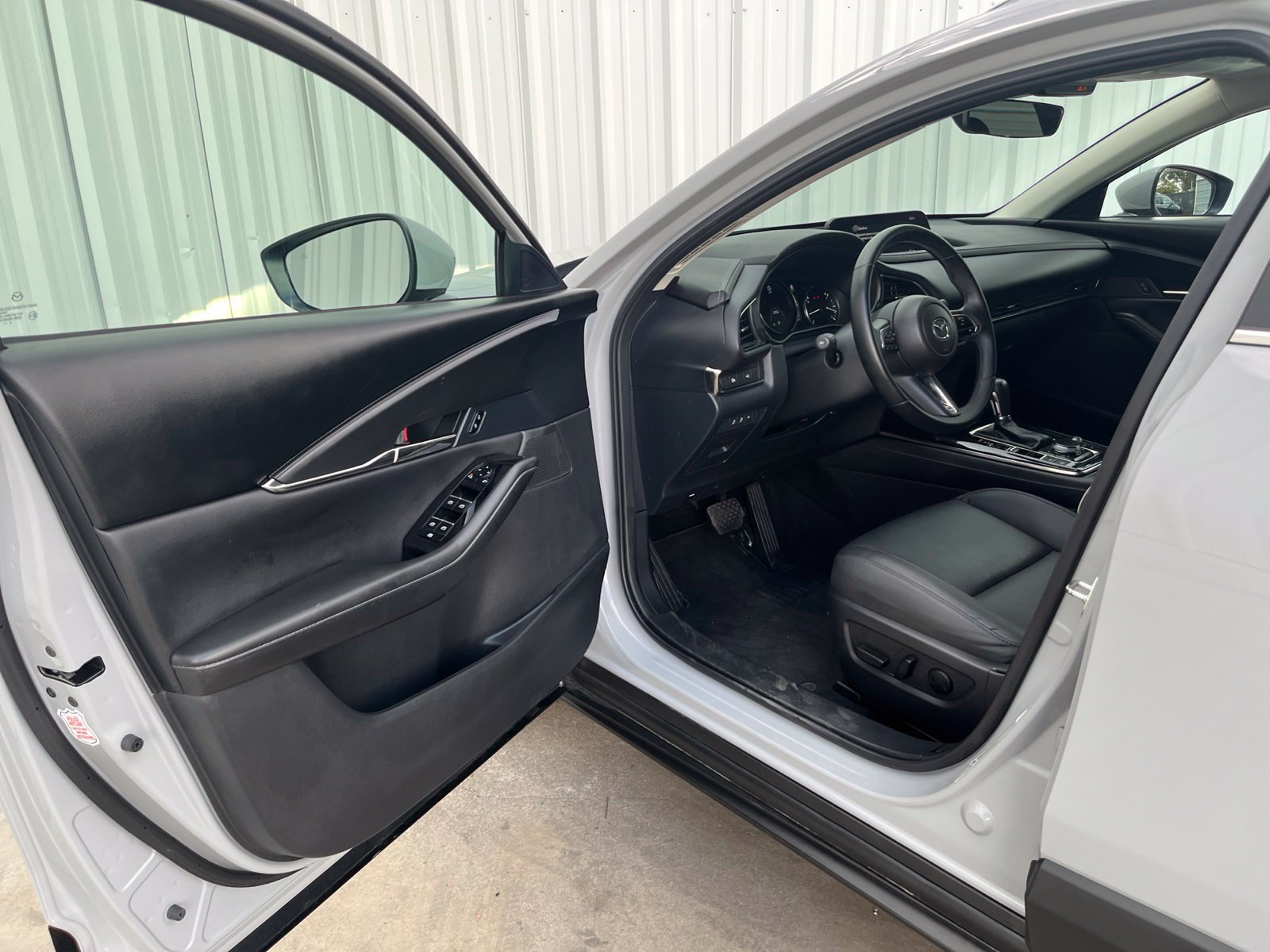 Certified 2025 MAZDA CX-30 AWD 2.5 S w/ Preferred Package image 11
