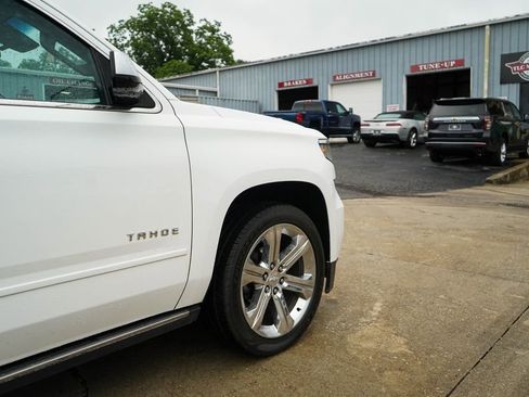 Used 2019 Chevrolet Tahoe Premier w/ Premier Plus Edition AWD/4WD image 19
