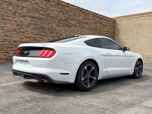 Used 2018 Ford Mustang Coupe w/ Equipment Group 101A RWD image 8