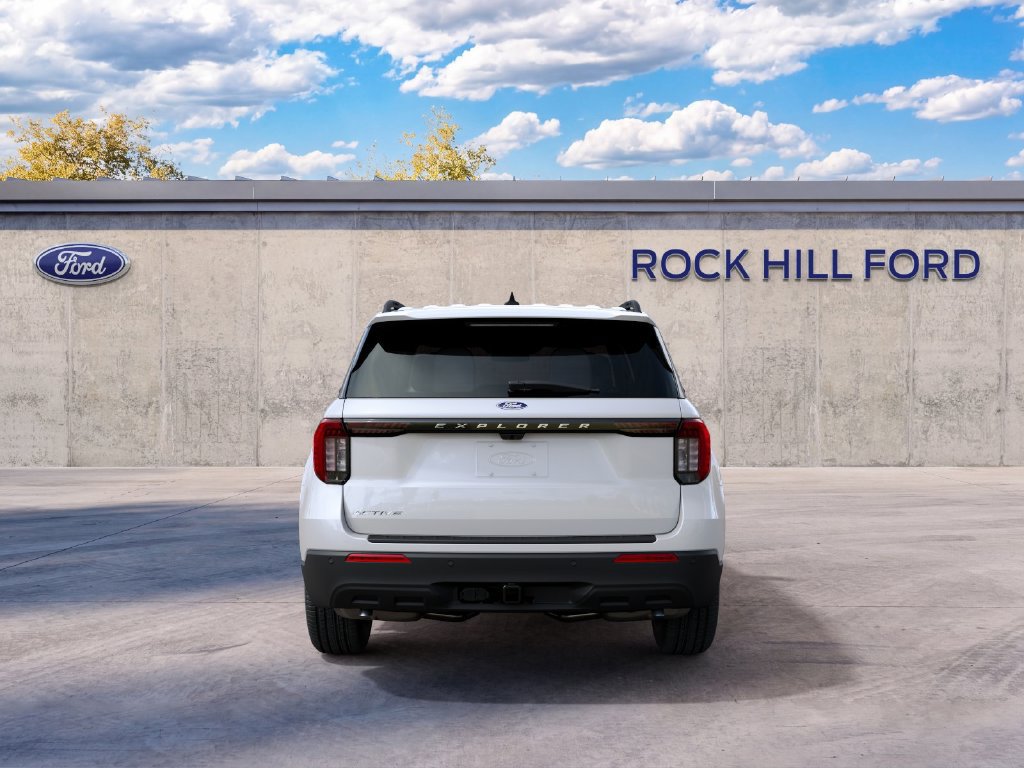 New 2027 Ford Explorer Active RWD image 5