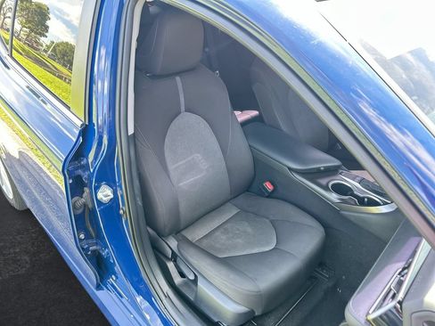 Used 2023 Toyota Camry LE FWD image 30