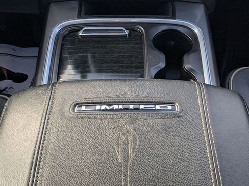 Used 2018 RAM 2500 Limited image 17