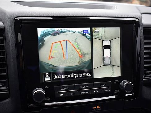 Used 2022 Nissan Frontier PRO-4X w/ Pro-4X Premium Package image 34