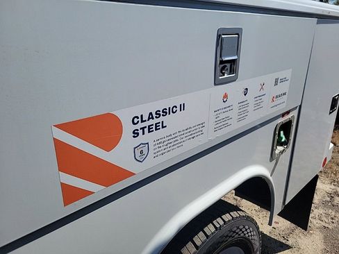 New 2024 Ford F550 XL image 3