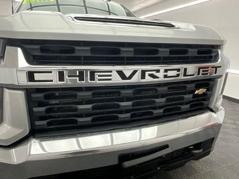 Used 2022 Chevrolet Silverado 3500 LT AWD/4WD image 25