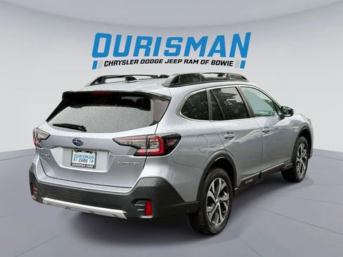 Used 2022 Subaru Outback Limited AWD/4WD image 2