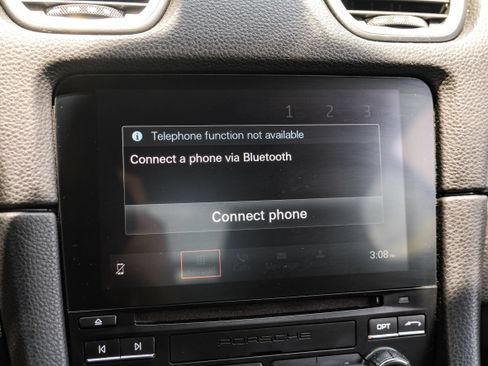 Used 2019 Porsche 718 Cayman RWD image 23