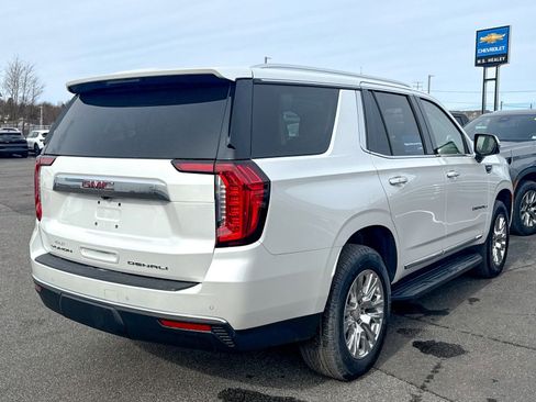 Certified 2022 GMC Yukon Denali image 7