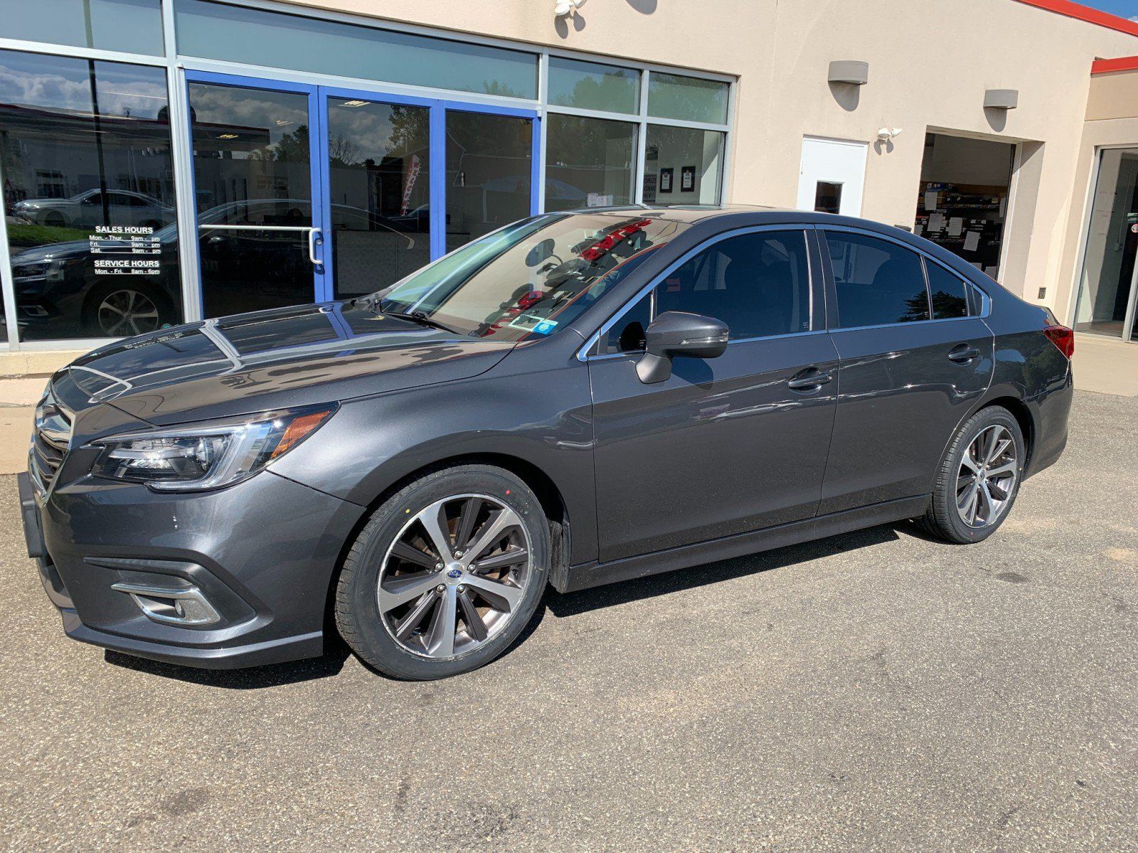 Used 2019 Subaru Legacy 3.6R Limited AWD/4WD image 1