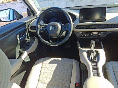 Used 2024 Honda HR-V LX image 10