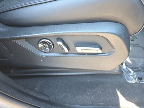 Used 2023 Acura MDX A-Spec image 11