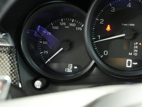 New 2026 Porsche Macan image 15