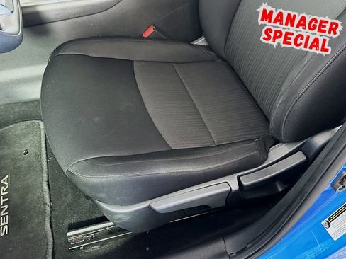 Used 2024 Nissan Sentra SV FWD image 20