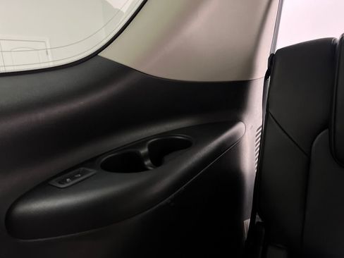 Used 2024 INFINITI QX80 Luxe image 34