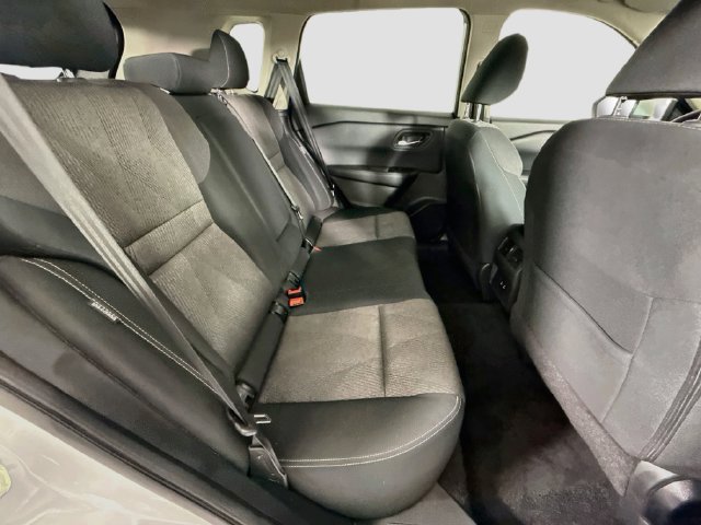 Used 2024 Nissan Rogue SV FWD image 25