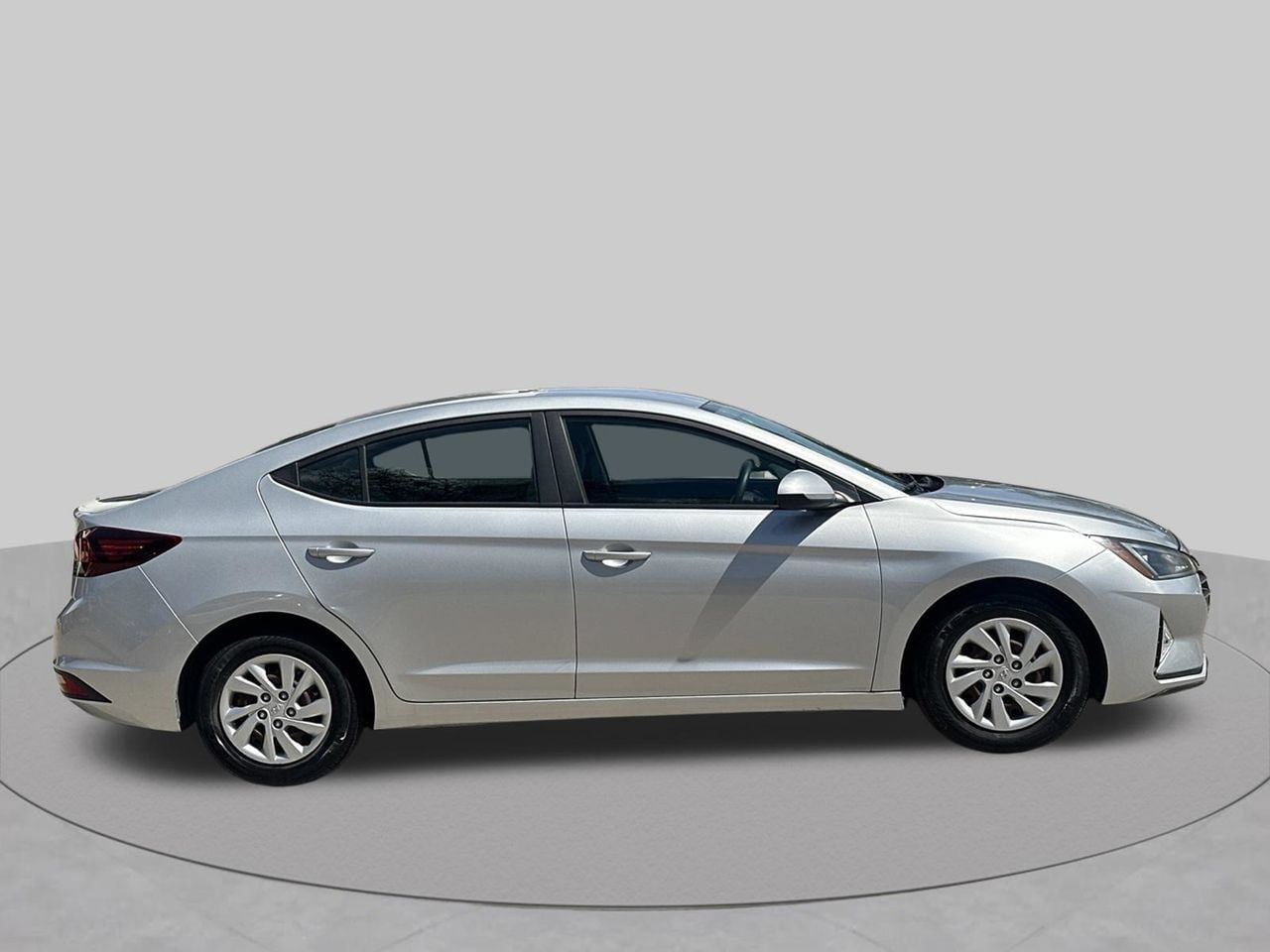 Used 2019 Hyundai Elantra SE FWD image 6