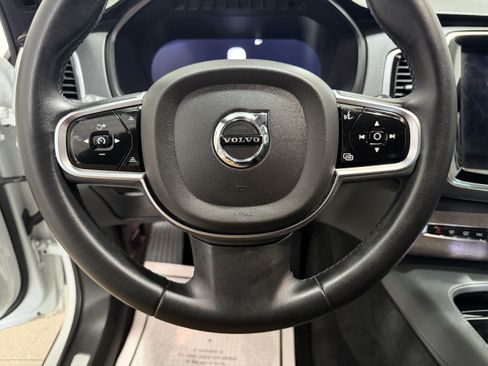 Used 2023 Volvo XC90 T8 Ultimate w/ Lounge Package AWD/4WD image 11
