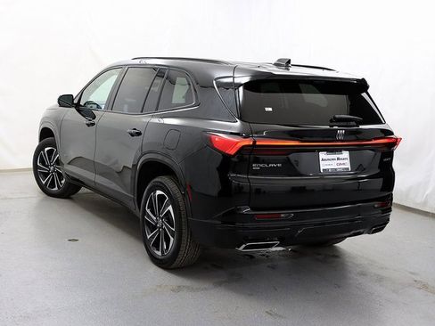 New 2026 Buick Enclave Sport Touring w/ Power Package image 8