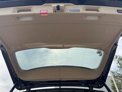 Used 2015 Mercedes-Benz ML 350 4MATIC image 14