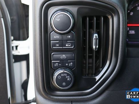 Used 2020 Chevrolet Silverado 1500 Custom w/ Trailering Package image 17