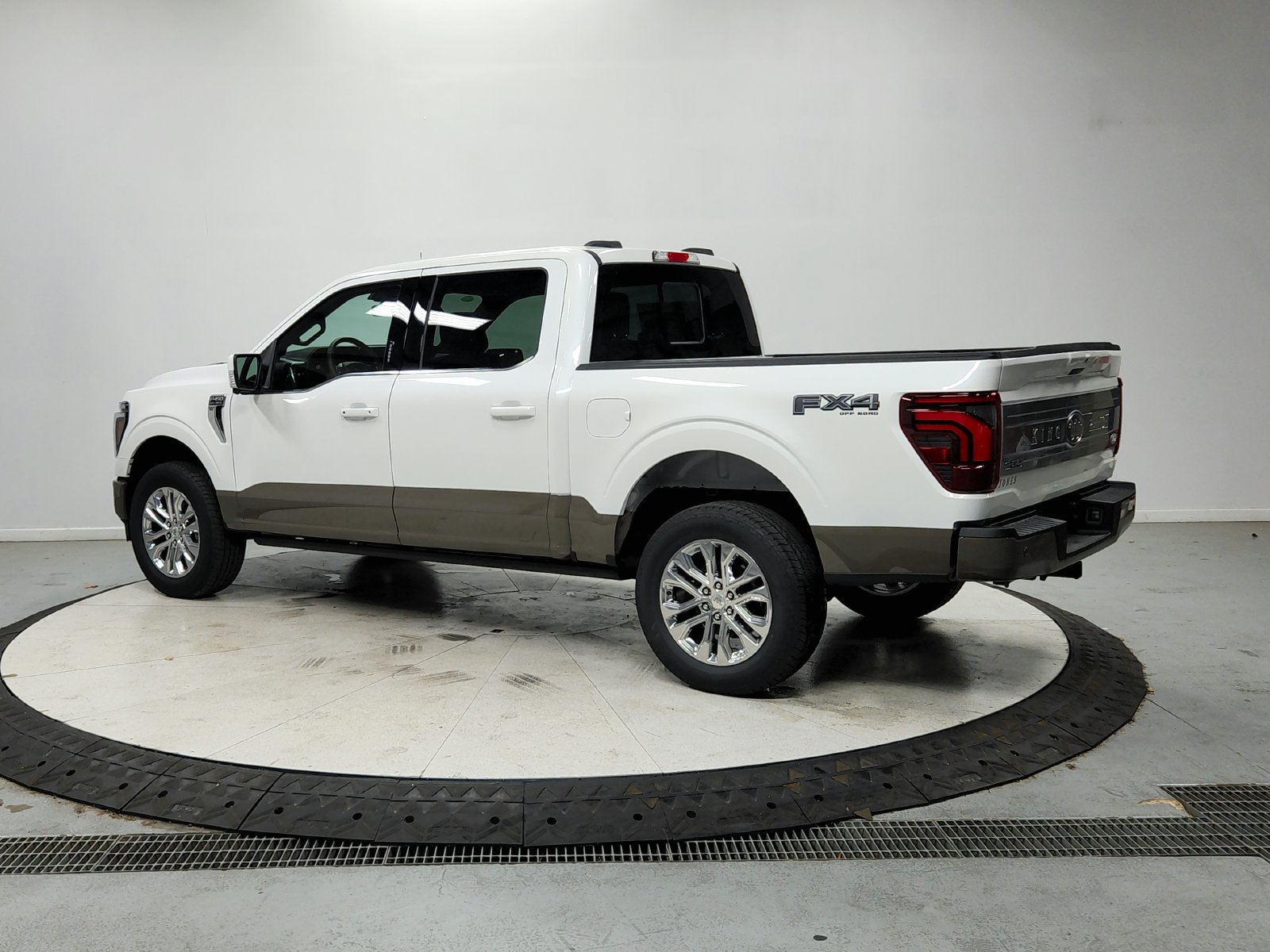 New 2026 Ford F150 King Ranch w/ Equipment Group 601A High AWD/4WD image 6