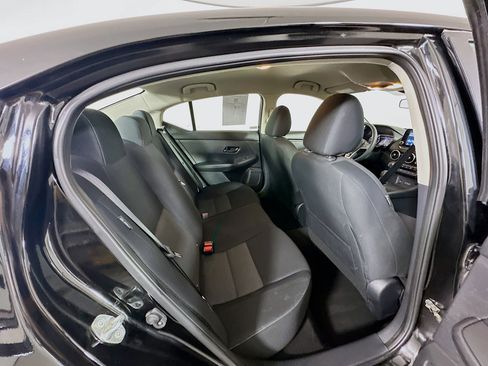 Used 2024 Nissan Sentra SV image 28