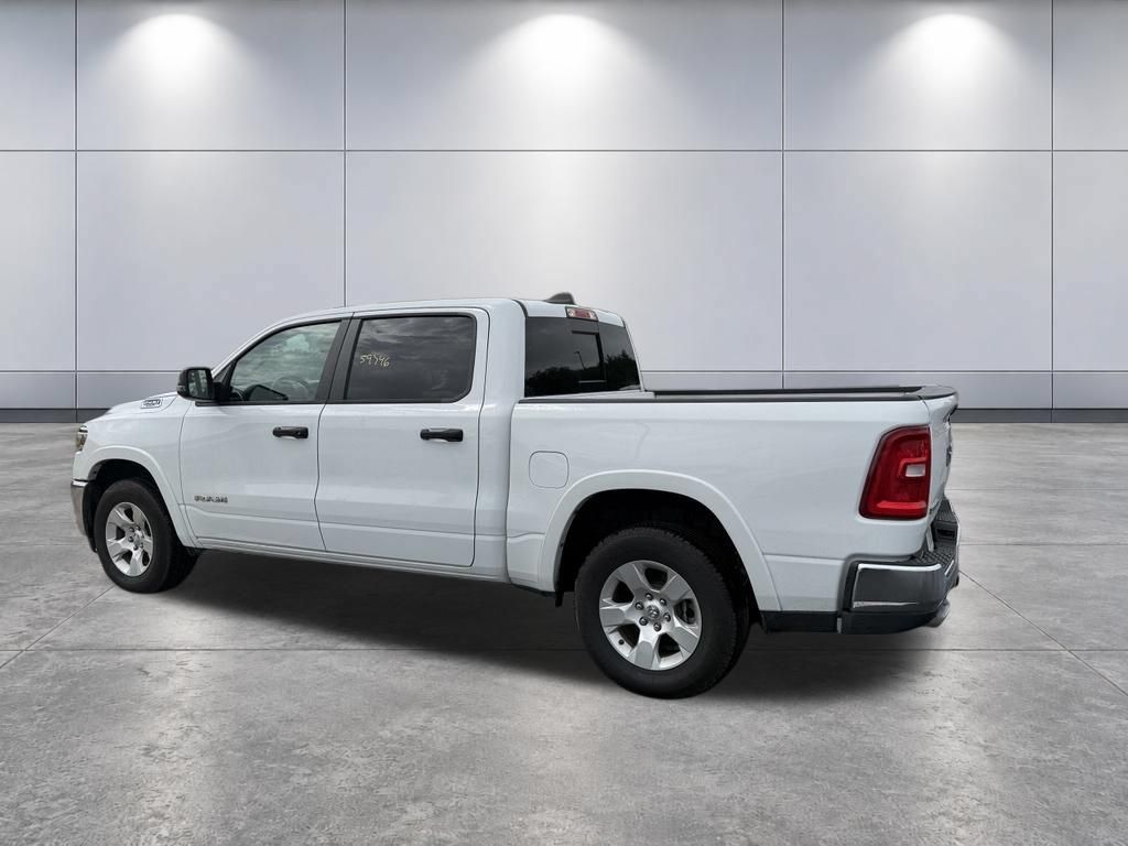 Used 2025 RAM 1500 Big Horn AWD/4WD image 6