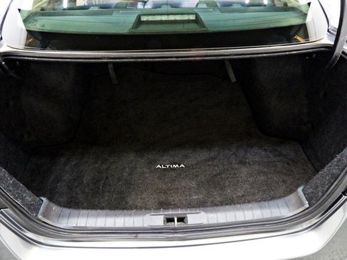Used 2015 Nissan Altima 2.5 S w/ Power Driver Seat Package FWD image 13