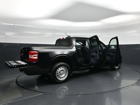 Used 2025 Ford Maverick XL FWD image 5