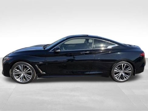 Used 2017 INFINITI Q60 w/ Premium Plus Package 3.0T image 4