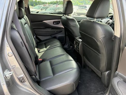 Used 2022 Nissan Murano SV w/ Cargo Package AWD/4WD image 17