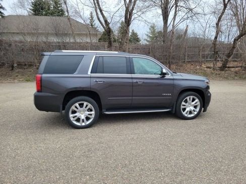 Used 2017 Chevrolet Tahoe Premier AWD/4WD image 13
