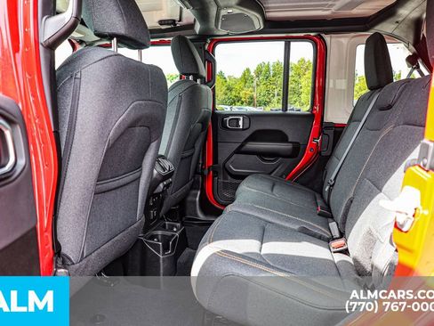 Used 2024 Jeep Wrangler Sahara w/ Technology Group image 20