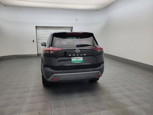 Used 2023 Nissan Rogue S FWD image 6