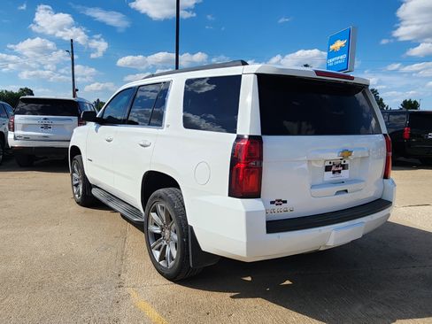 Used 2015 Chevrolet Tahoe LT w/ Luxury Package AWD/4WD image 7