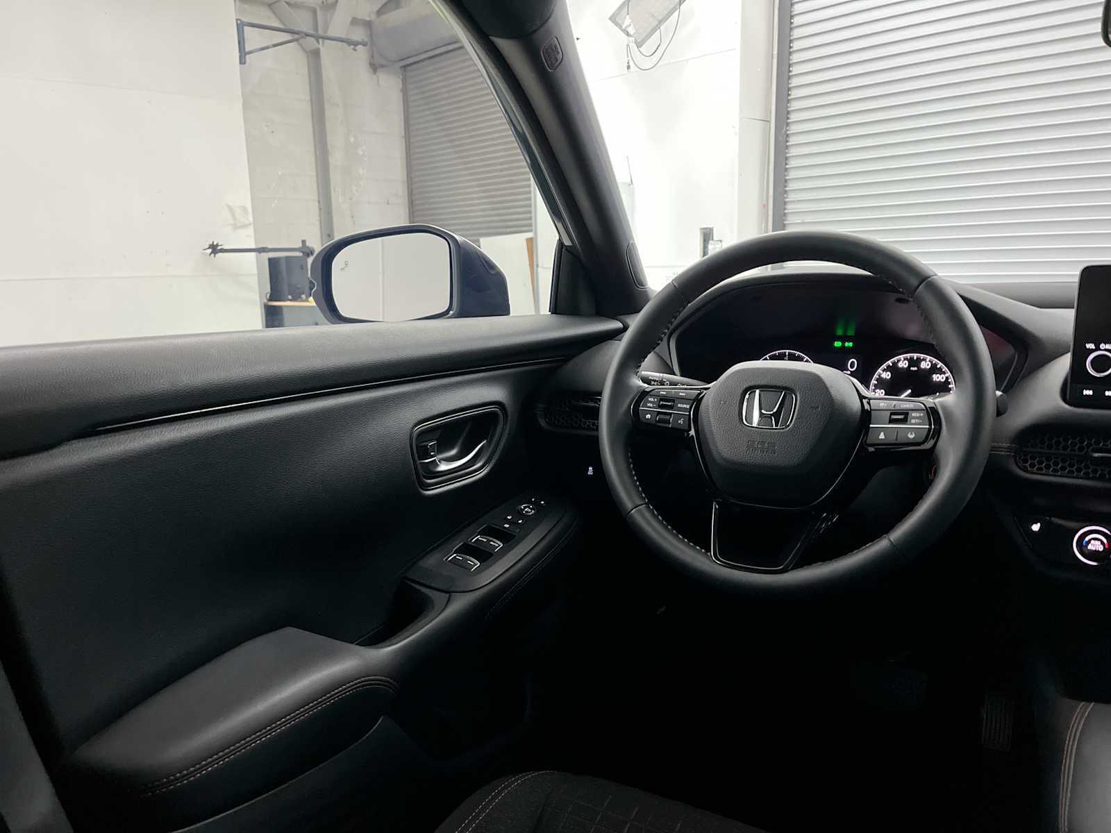 Used 2024 Honda HR-V Sport image 15