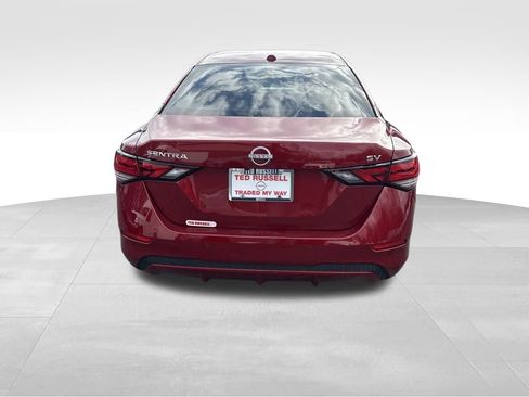Used 2024 Nissan Sentra SV image 5
